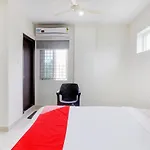 Oyo Pgr Guest Inn Near Shilparamam