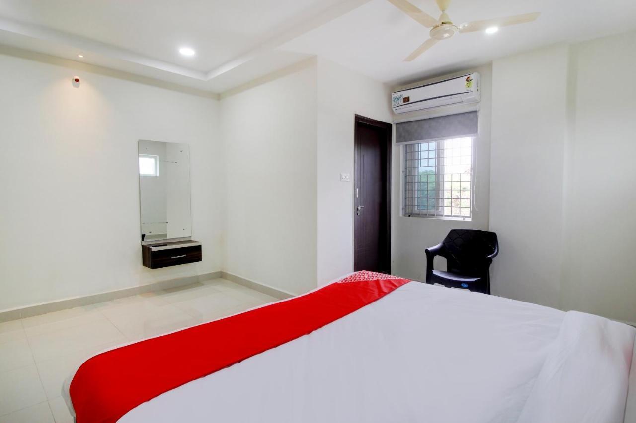 Oyo Pgr Guest Near Shilparamam 3* Hyderabad