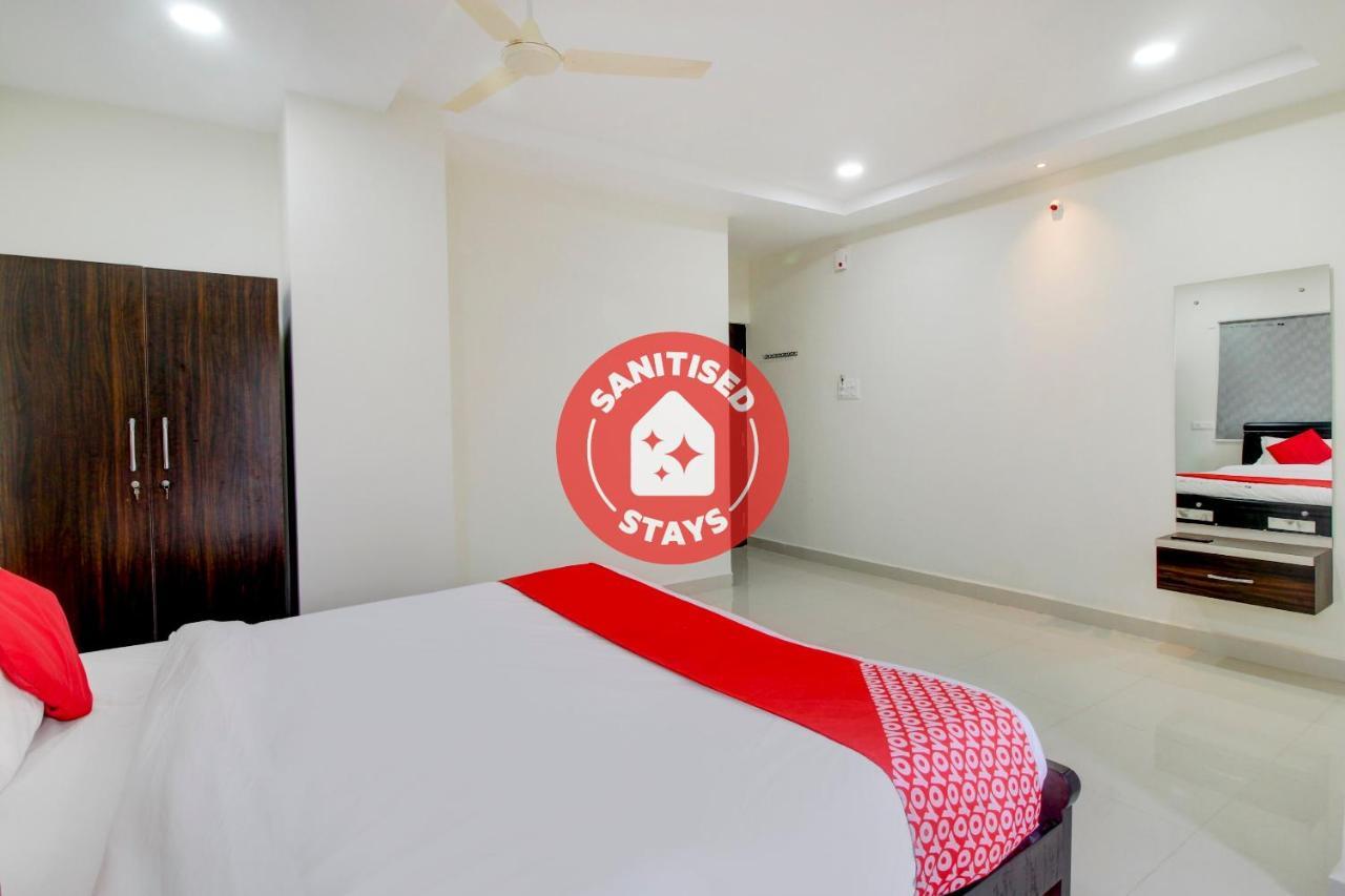 Oyo Pgr Guest Near Shilparamam Hotel Hyderabad