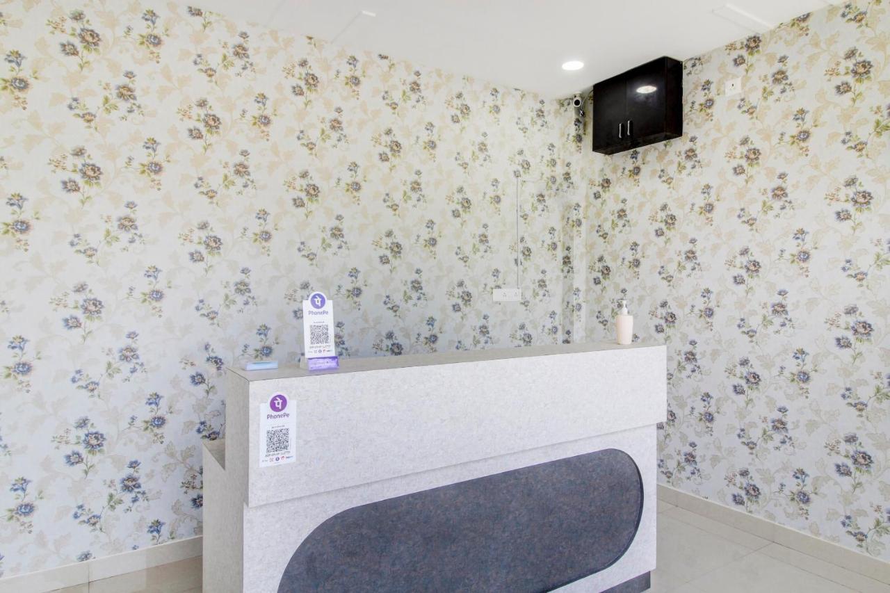 Oyo Pgr Guest Near Shilparamam Hotel 3*