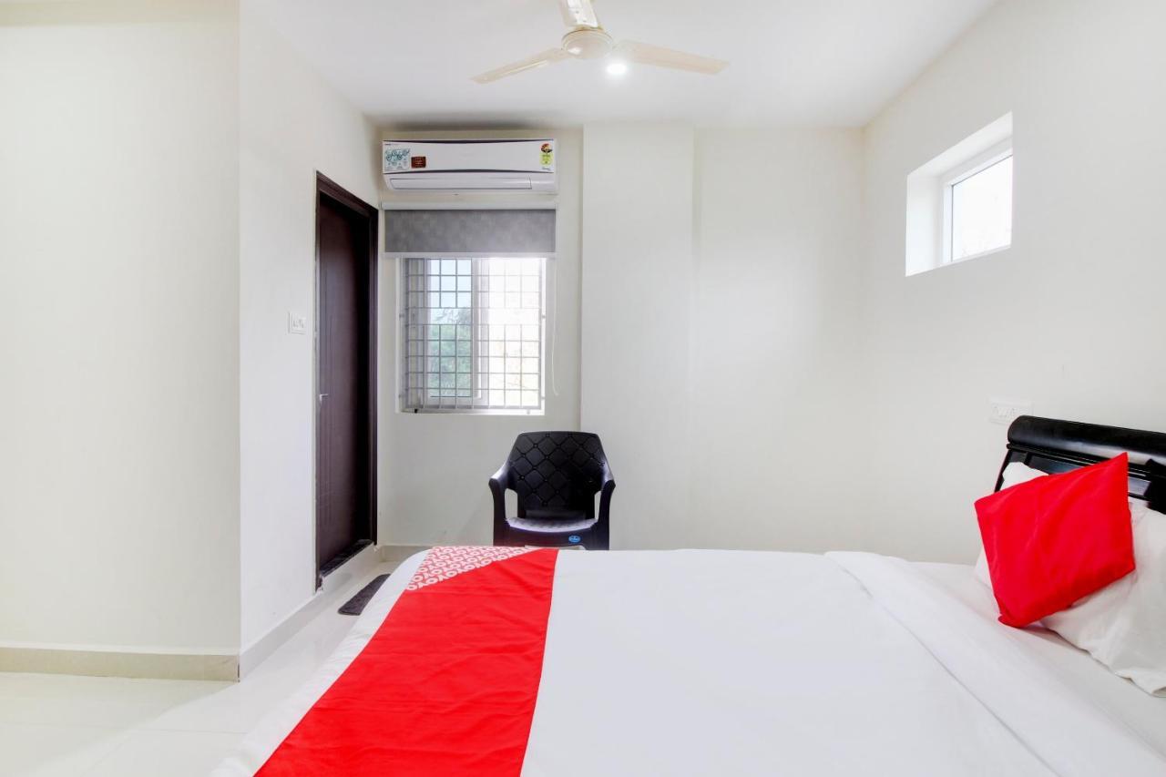 Oyo Pgr Guest Near Shilparamam Hyderabad