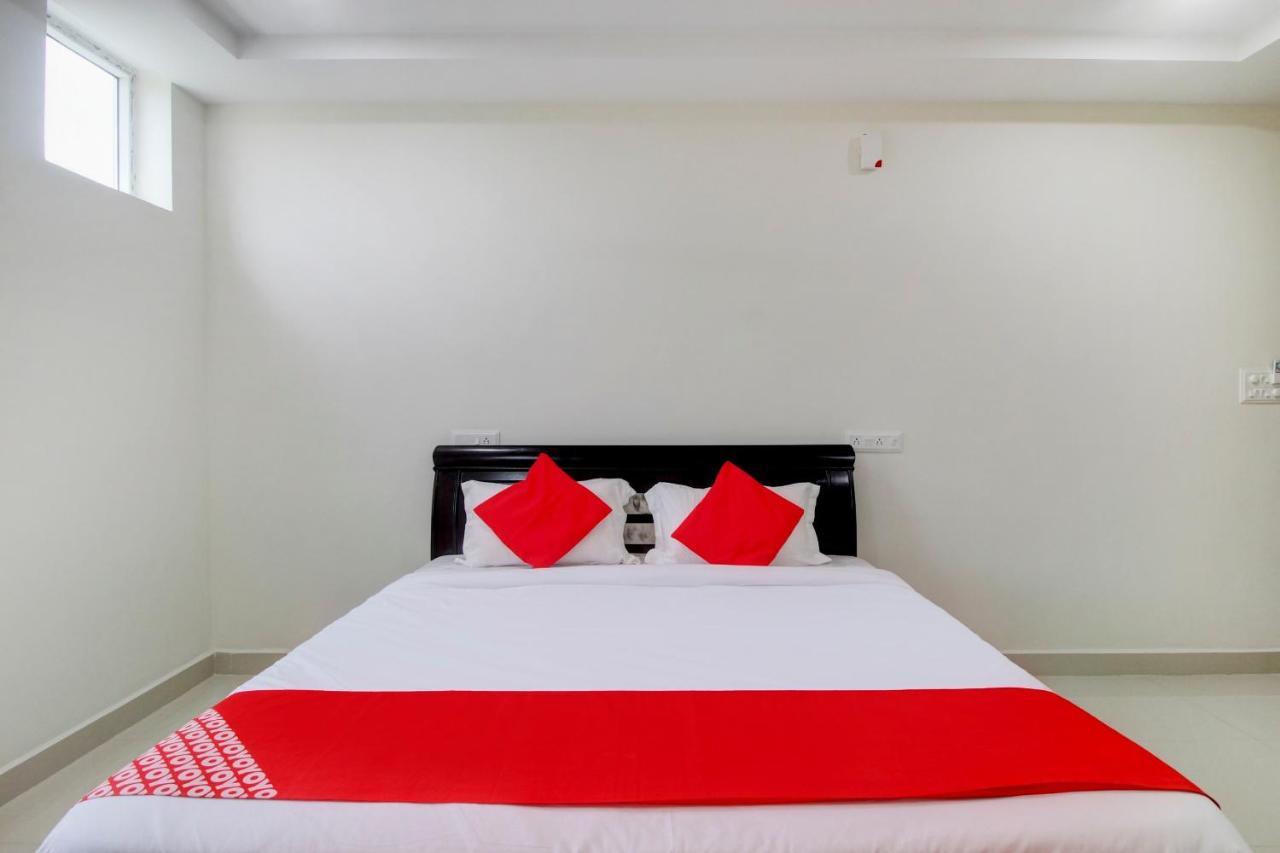 Oyo Pgr Guest Near Shilparamam Hotel Hyderabad