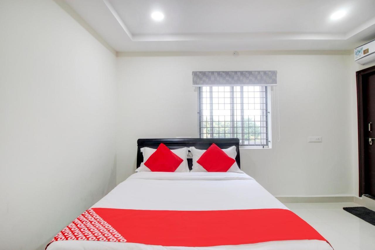 Hotel Oyo Pgr Guest Near Shilparamam Hyderabad